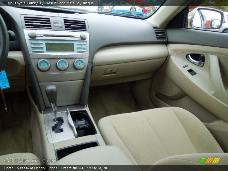 Desert Sand Metallic / Bisque 2009 Toyota Camry LE