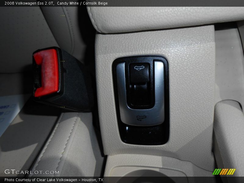 Candy White / Cornsilk Beige 2008 Volkswagen Eos 2.0T
