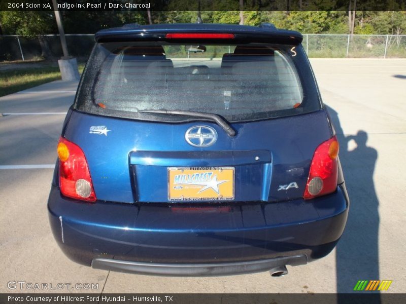 Indigo Ink Pearl / Dark Charcoal 2004 Scion xA
