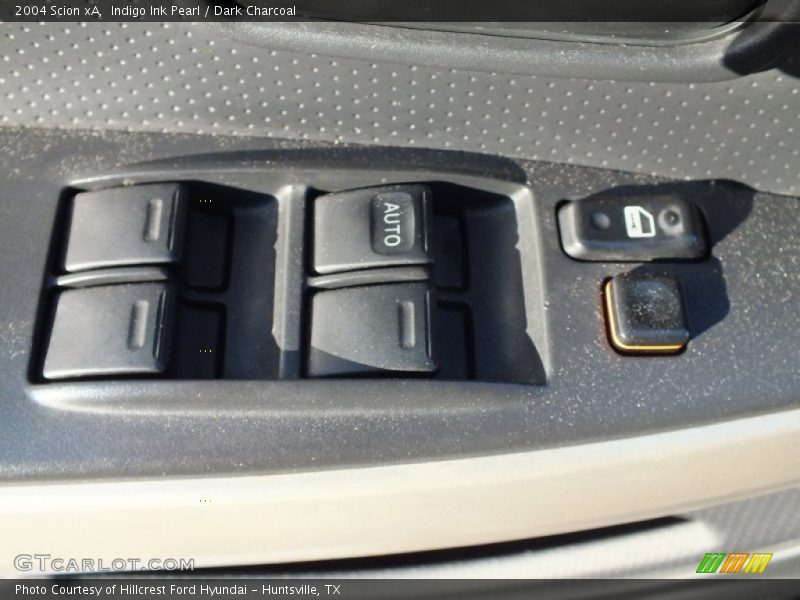 Indigo Ink Pearl / Dark Charcoal 2004 Scion xA