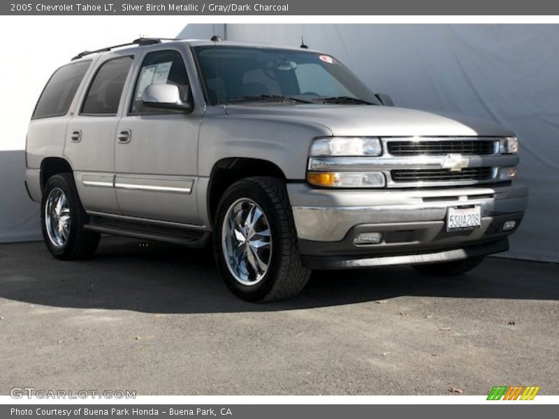 Silver Birch Metallic / Gray/Dark Charcoal 2005 Chevrolet Tahoe LT