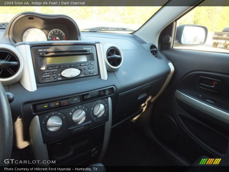 Indigo Ink Pearl / Dark Charcoal 2004 Scion xA