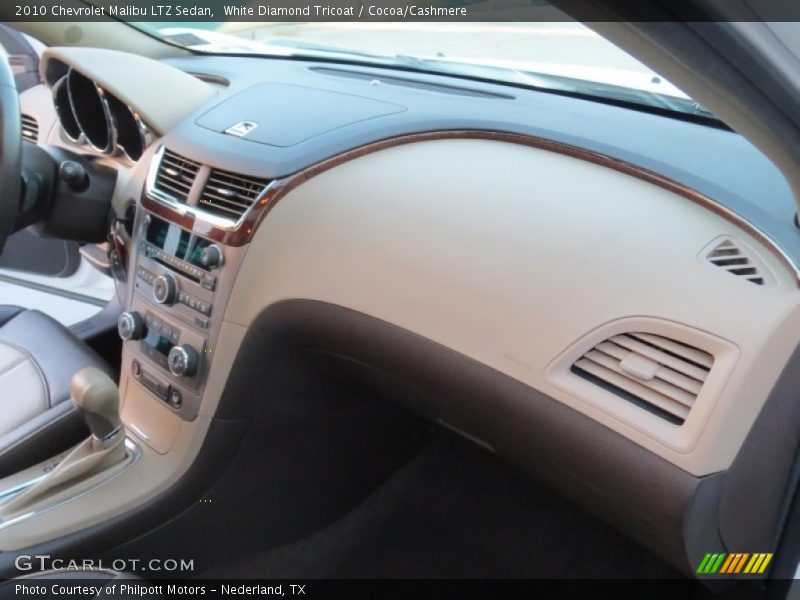White Diamond Tricoat / Cocoa/Cashmere 2010 Chevrolet Malibu LTZ Sedan