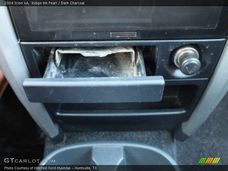 Indigo Ink Pearl / Dark Charcoal 2004 Scion xA