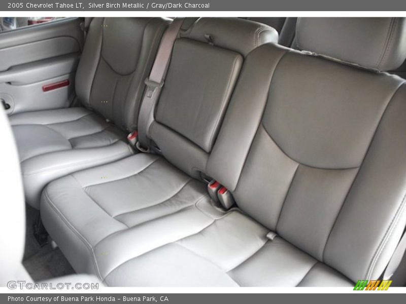 Silver Birch Metallic / Gray/Dark Charcoal 2005 Chevrolet Tahoe LT