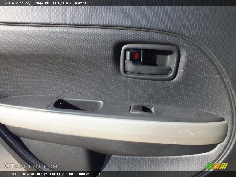 Indigo Ink Pearl / Dark Charcoal 2004 Scion xA