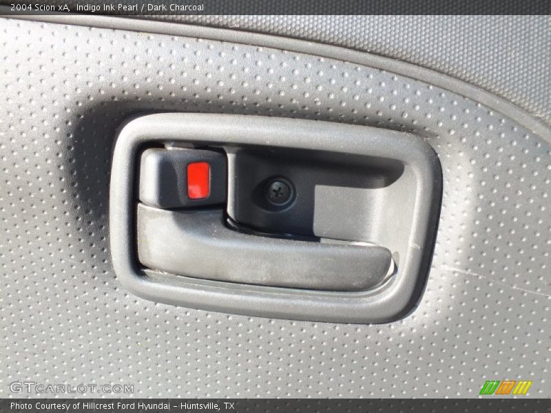 Indigo Ink Pearl / Dark Charcoal 2004 Scion xA