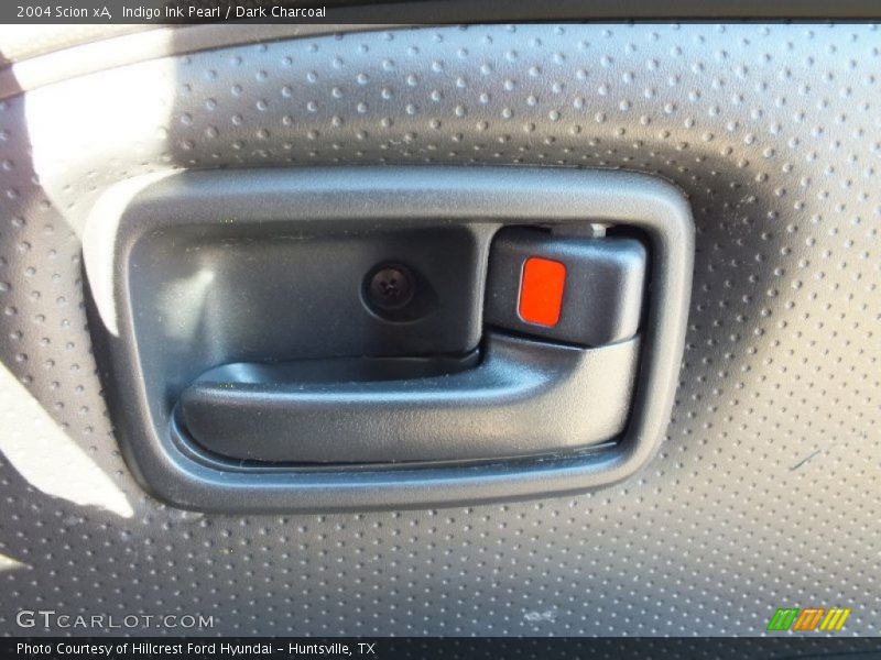 Indigo Ink Pearl / Dark Charcoal 2004 Scion xA