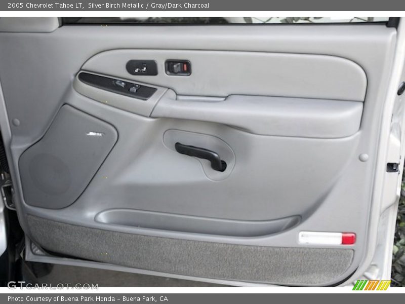 Silver Birch Metallic / Gray/Dark Charcoal 2005 Chevrolet Tahoe LT