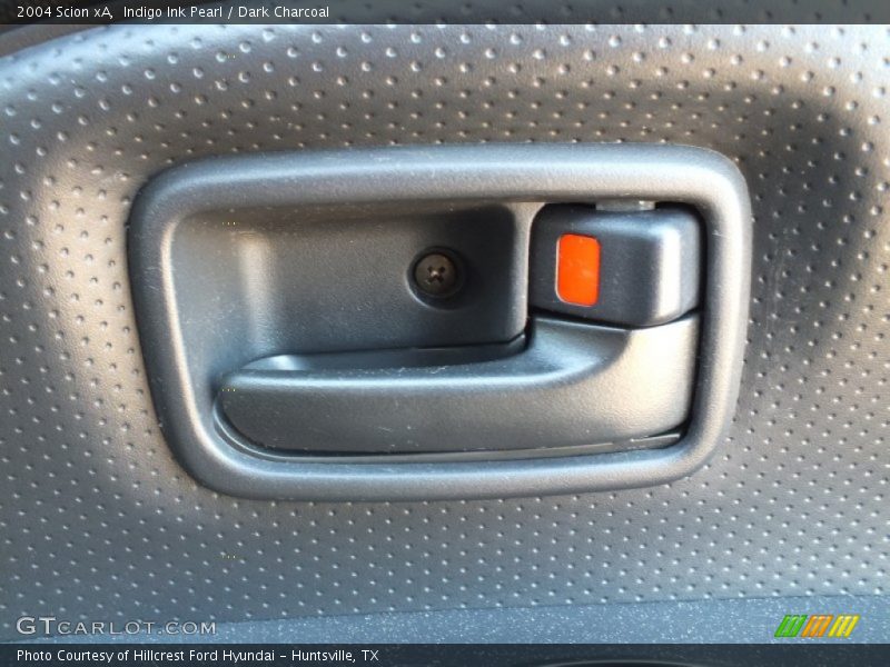 Indigo Ink Pearl / Dark Charcoal 2004 Scion xA