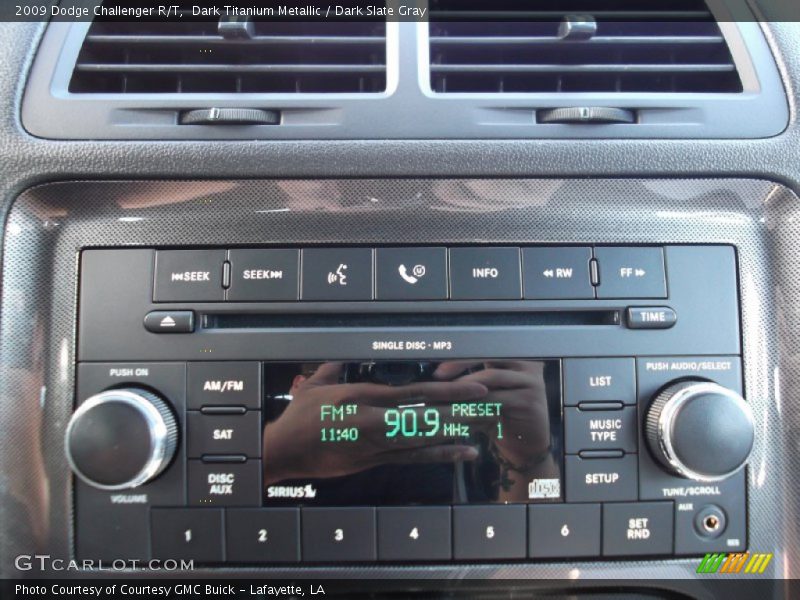Audio System of 2009 Challenger R/T