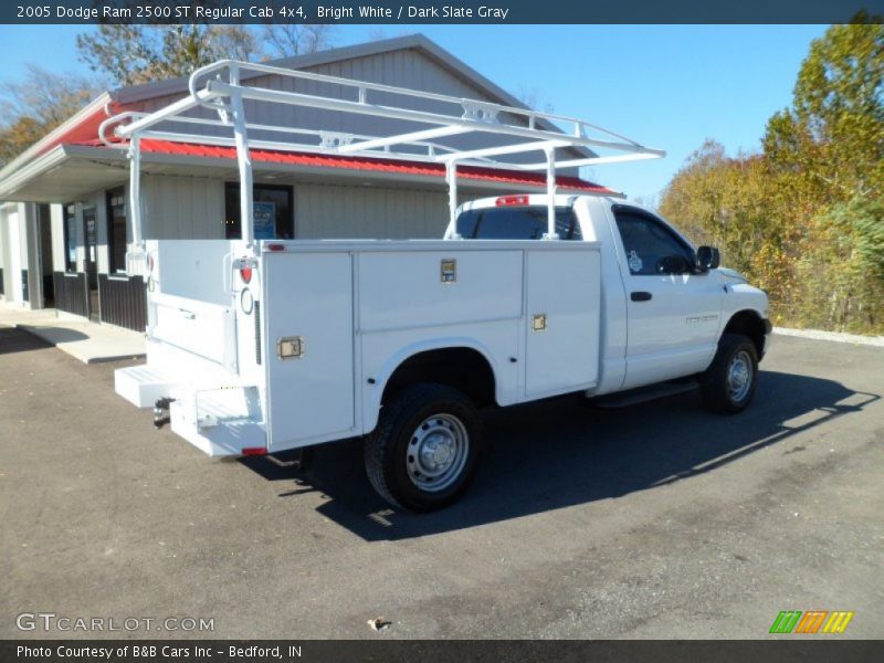 Bright White / Dark Slate Gray 2005 Dodge Ram 2500 ST Regular Cab 4x4