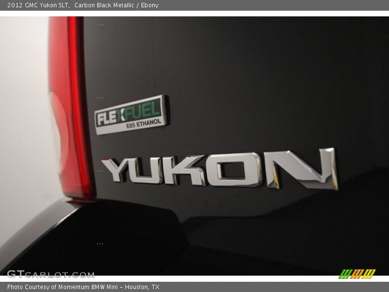 Carbon Black Metallic / Ebony 2012 GMC Yukon SLT