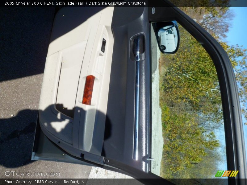 Satin Jade Pearl / Dark Slate Gray/Light Graystone 2005 Chrysler 300 C HEMI