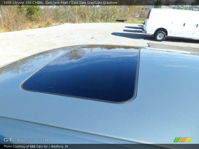 Satin Jade Pearl / Dark Slate Gray/Light Graystone 2005 Chrysler 300 C HEMI