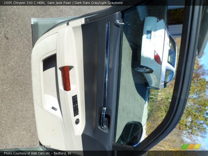 Satin Jade Pearl / Dark Slate Gray/Light Graystone 2005 Chrysler 300 C HEMI