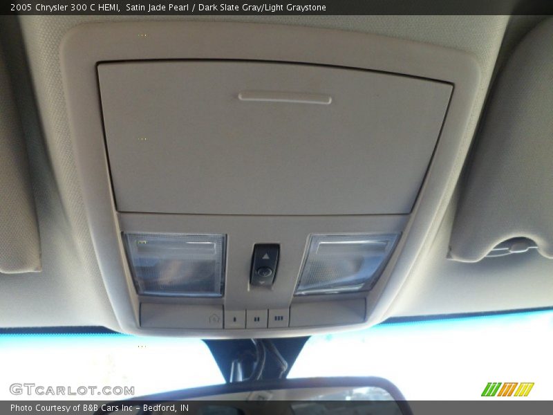 Satin Jade Pearl / Dark Slate Gray/Light Graystone 2005 Chrysler 300 C HEMI