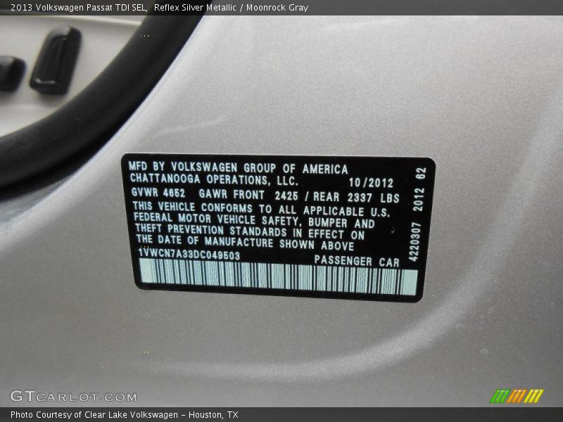 Reflex Silver Metallic / Moonrock Gray 2013 Volkswagen Passat TDI SEL