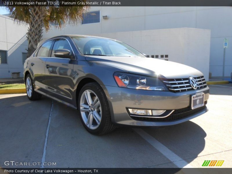 Platinum Gray Metallic / Titan Black 2013 Volkswagen Passat TDI SE