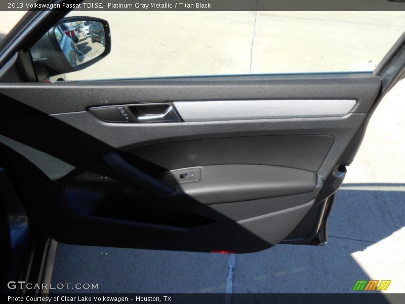 Platinum Gray Metallic / Titan Black 2013 Volkswagen Passat TDI SE