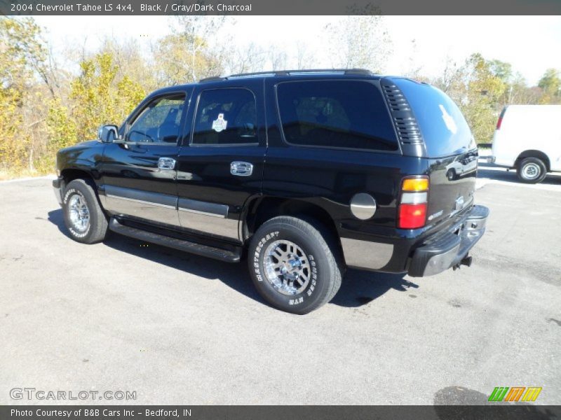 Black / Gray/Dark Charcoal 2004 Chevrolet Tahoe LS 4x4