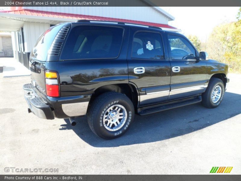 Black / Gray/Dark Charcoal 2004 Chevrolet Tahoe LS 4x4