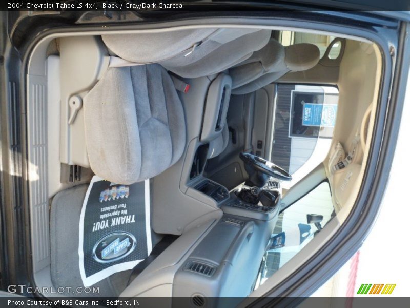 Black / Gray/Dark Charcoal 2004 Chevrolet Tahoe LS 4x4