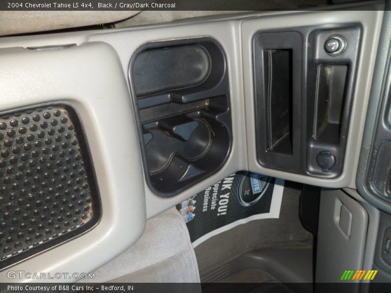 Black / Gray/Dark Charcoal 2004 Chevrolet Tahoe LS 4x4