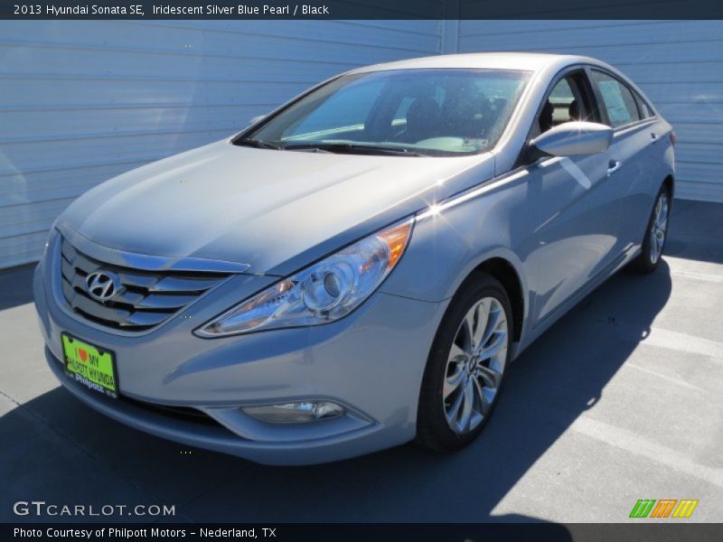 Iridescent Silver Blue Pearl / Black 2013 Hyundai Sonata SE