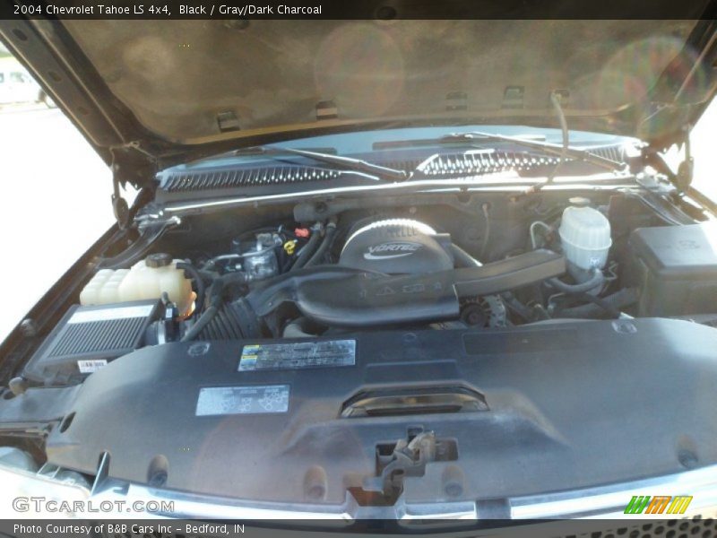 Black / Gray/Dark Charcoal 2004 Chevrolet Tahoe LS 4x4