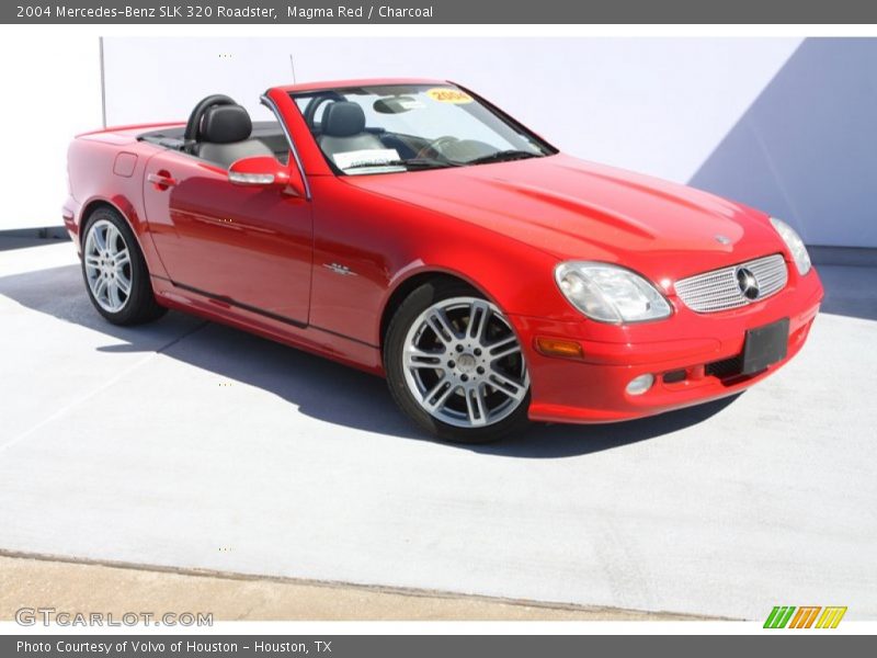 Front 3/4 View of 2004 SLK 320 Roadster