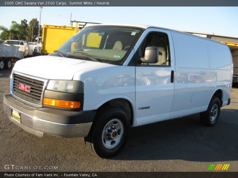 Summit White / Neutral 2005 GMC Savana Van 2500 Cargo