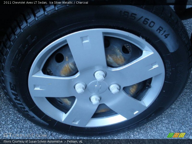 Ice Silver Metallic / Charcoal 2011 Chevrolet Aveo LT Sedan