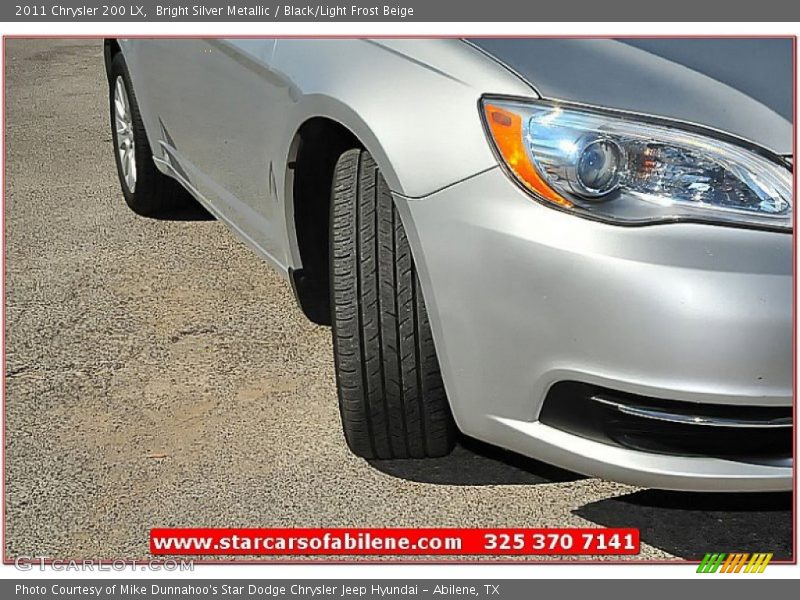 Bright Silver Metallic / Black/Light Frost Beige 2011 Chrysler 200 LX