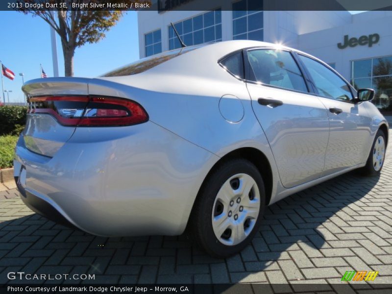 Bright Silver Metallic / Black 2013 Dodge Dart SE