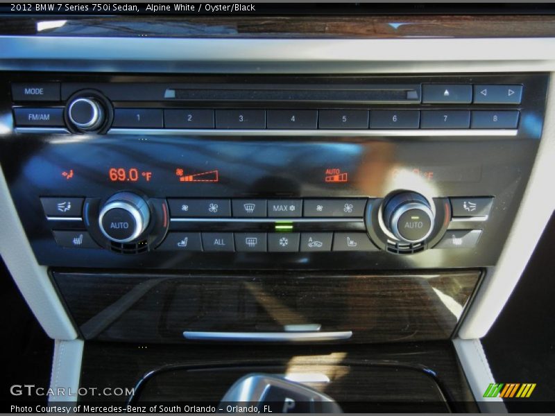 Alpine White / Oyster/Black 2012 BMW 7 Series 750i Sedan