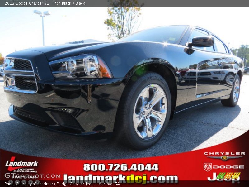 Pitch Black / Black 2013 Dodge Charger SE