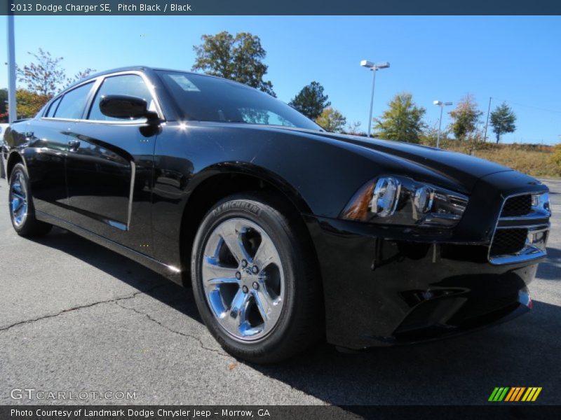 Pitch Black / Black 2013 Dodge Charger SE