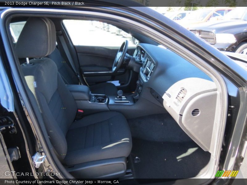 Pitch Black / Black 2013 Dodge Charger SE