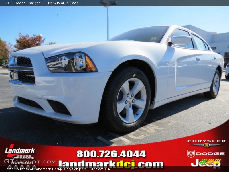 Ivory Pearl / Black 2013 Dodge Charger SE