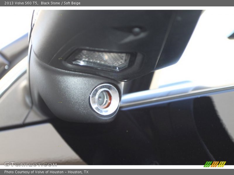 Black Stone / Soft Beige 2013 Volvo S60 T5