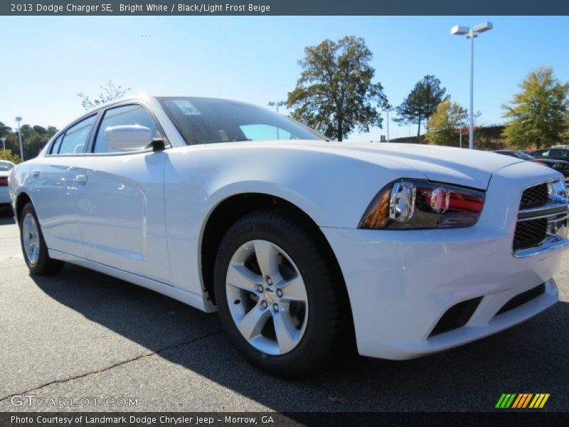 Bright White / Black/Light Frost Beige 2013 Dodge Charger SE