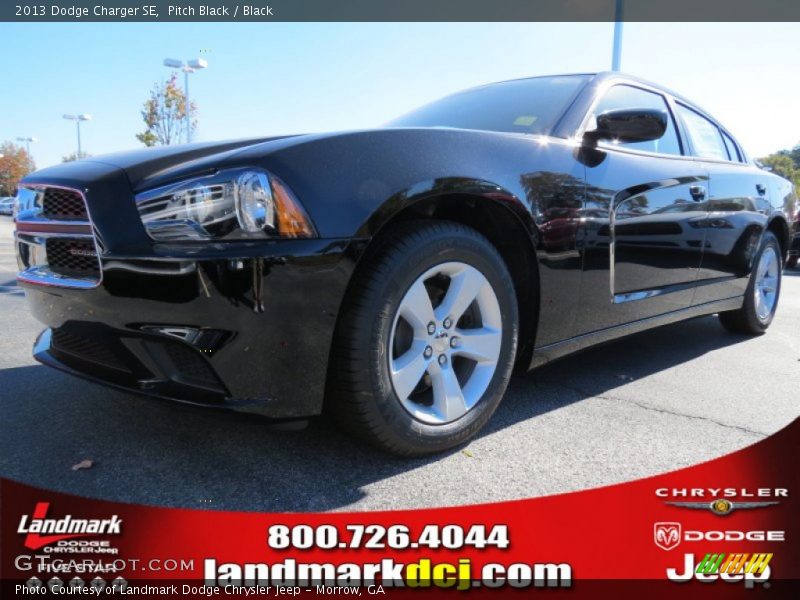 Pitch Black / Black 2013 Dodge Charger SE