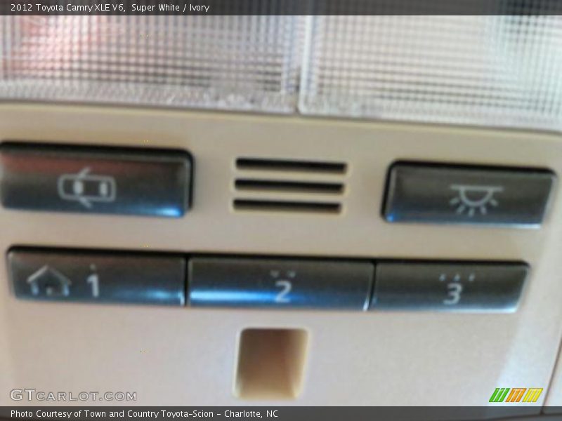 Super White / Ivory 2012 Toyota Camry XLE V6
