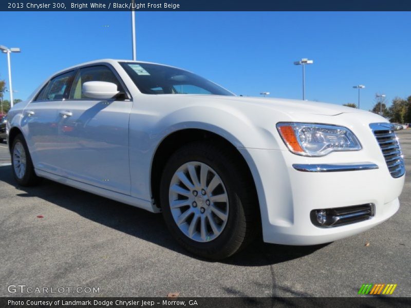 Bright White / Black/Light Frost Beige 2013 Chrysler 300