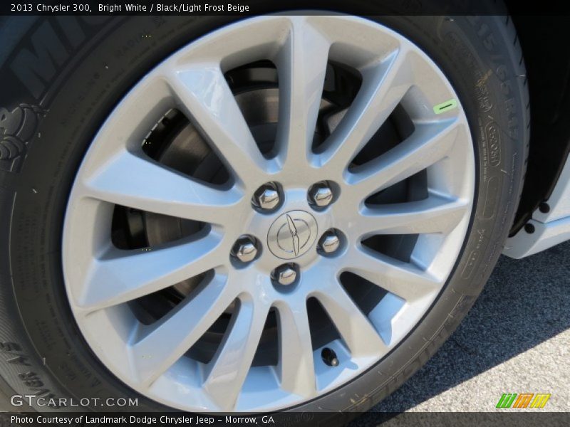 Bright White / Black/Light Frost Beige 2013 Chrysler 300