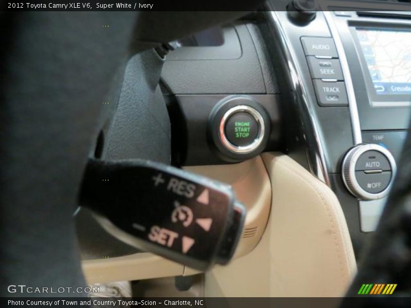 Super White / Ivory 2012 Toyota Camry XLE V6