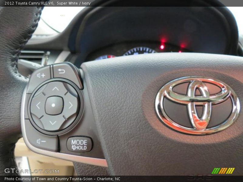 Super White / Ivory 2012 Toyota Camry XLE V6