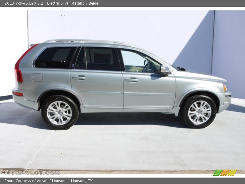 Electric Silver Metallic / Beige 2013 Volvo XC90 3.2