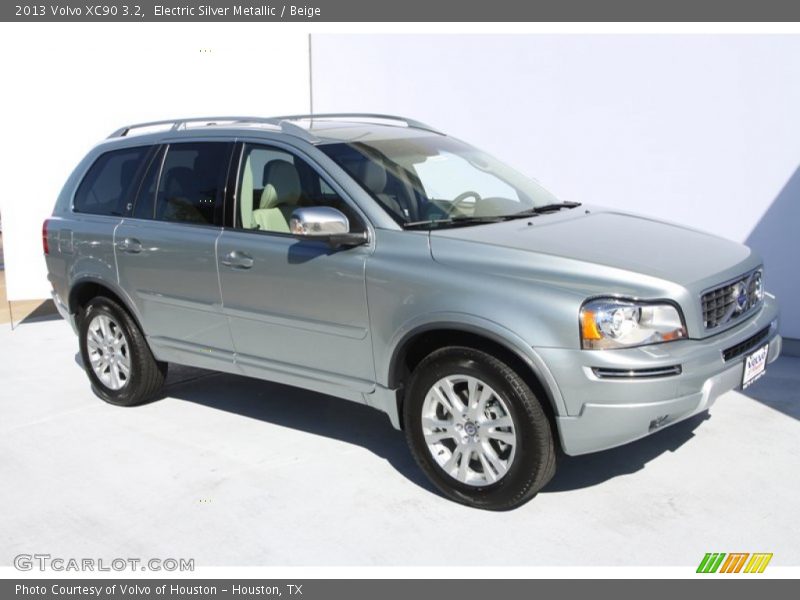 Electric Silver Metallic / Beige 2013 Volvo XC90 3.2